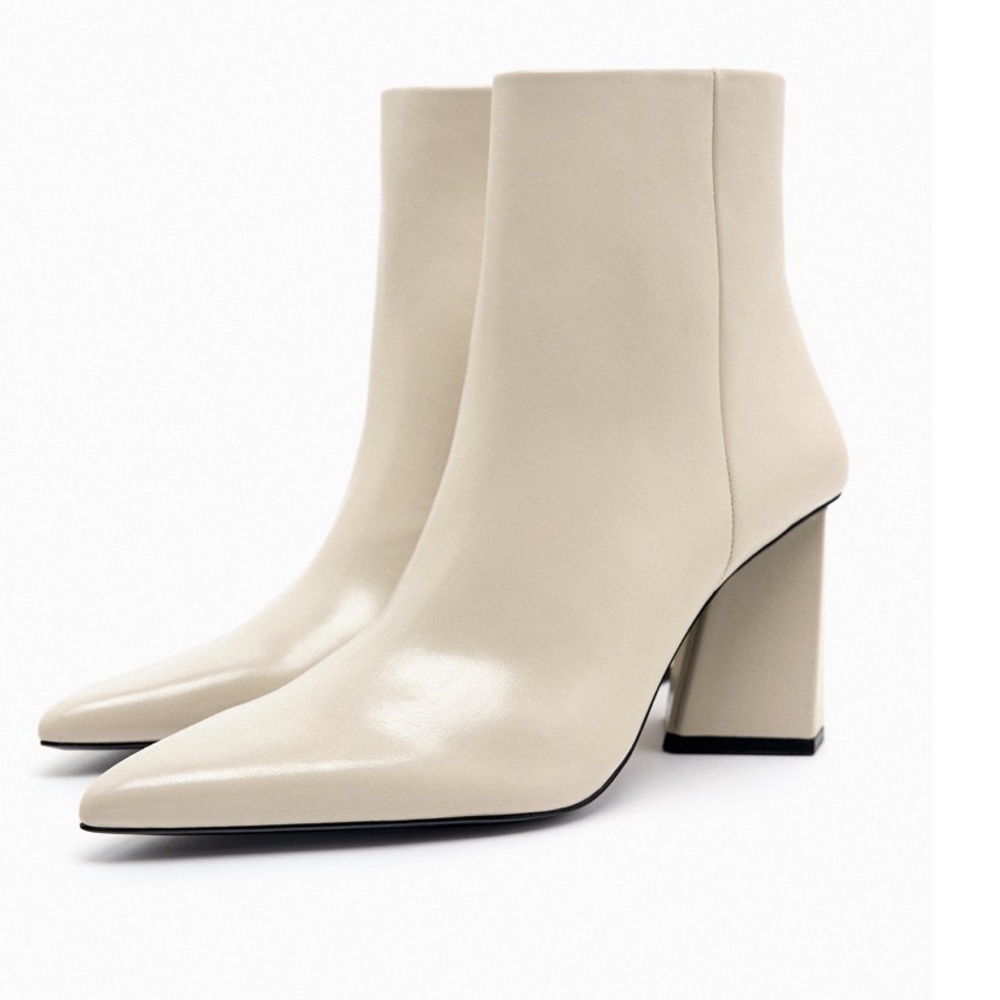 Zara Triangular Heeled Ankle Boots NWOT 7.5